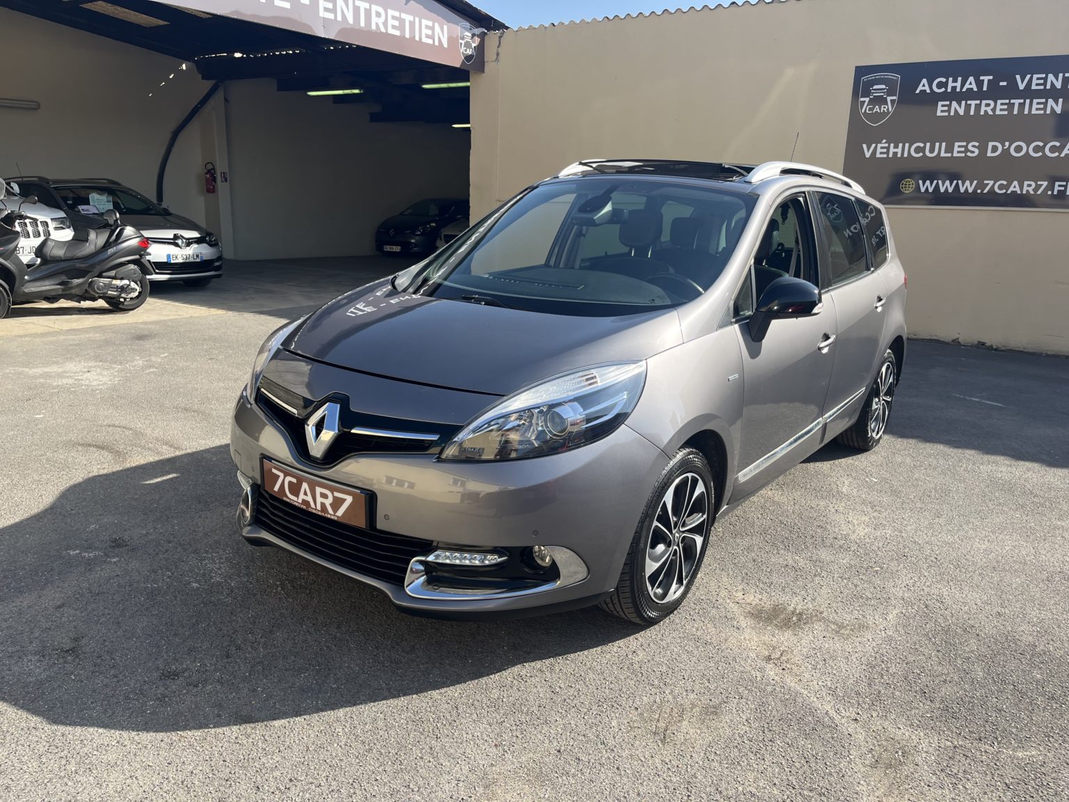 RENAULT SCENIC III (2) BOSE .2016.