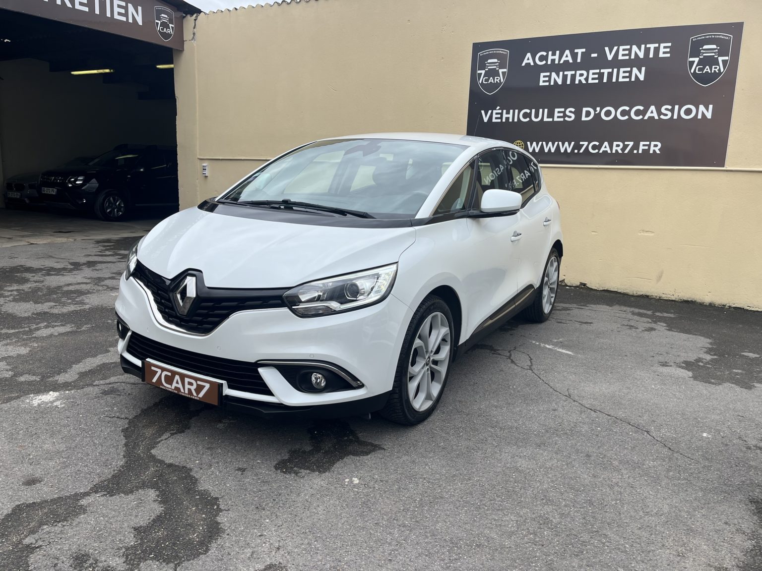 RENAULT SCENIC 4 BUSINESS .2017.