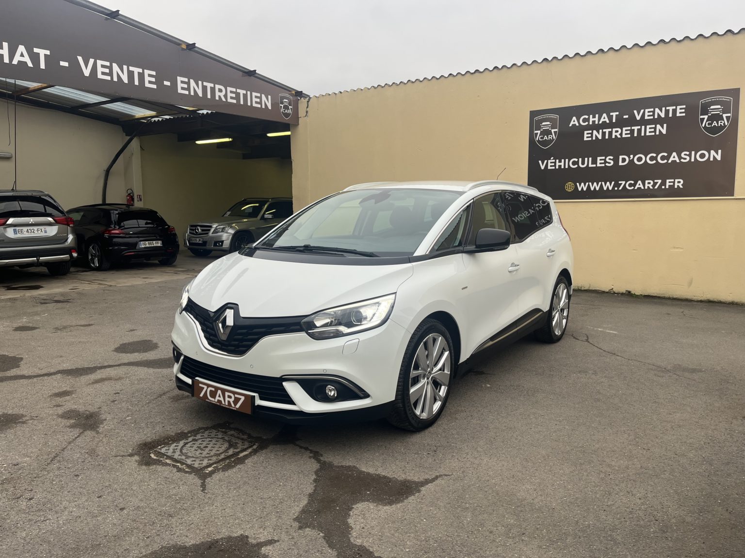 RENAULT GRAND SCENIC LIMITED .2018.