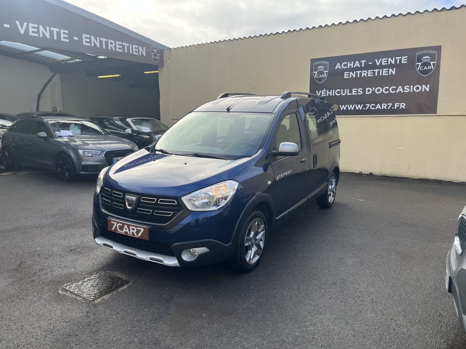 DACIA DOKKER STEPWAY .2018.